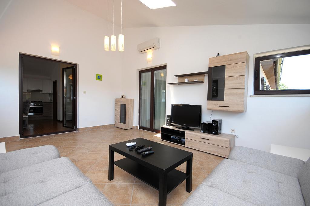 Apartament Vv Pula Cameră foto